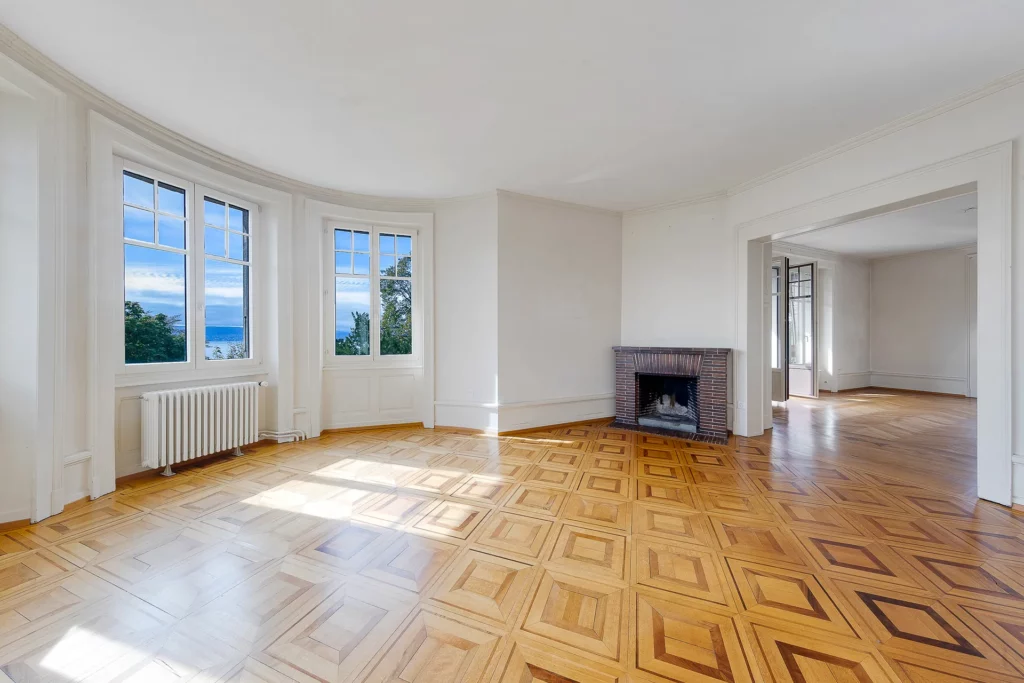 Appartement 5.5 pièces dans un immeuble classé à Lausanne – photo 2