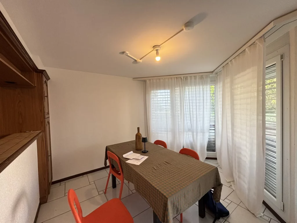 Spacieux 3.5 pièces avec suite parentale et deux balcons – Lausanne – photo 6