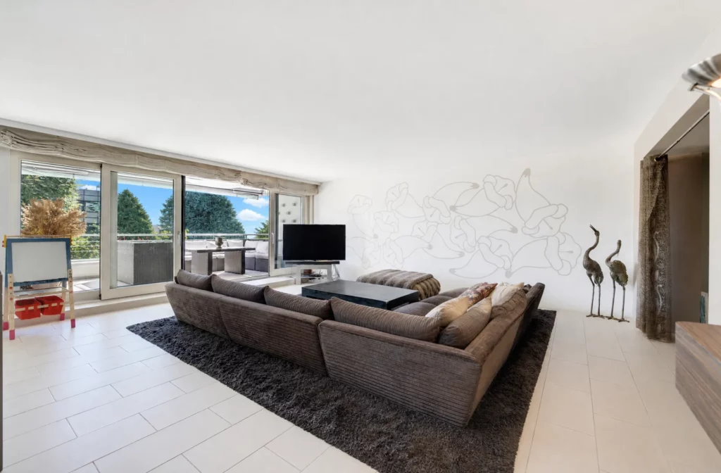Duplex contemporain de 4.5 pièces avec jardin et balcon – Pully – photo 2